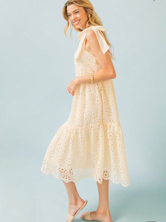 CLOSED! * Giveaway Item * MAXI