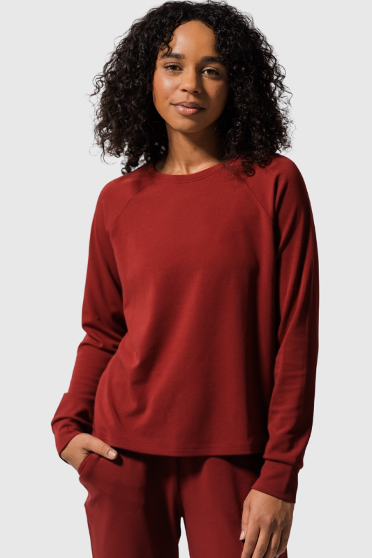 Women's The Ease Pullover- Burgundy