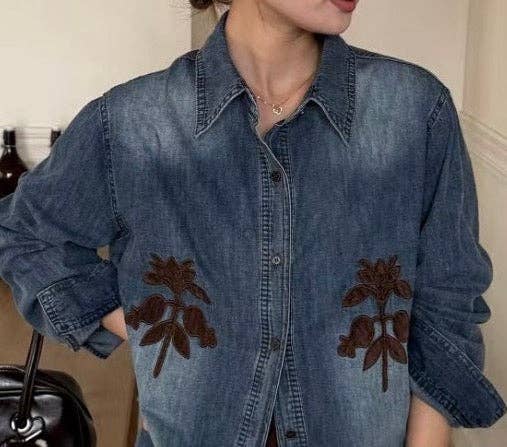 blisblis - Floral Appliqué Denim Shirt B0052