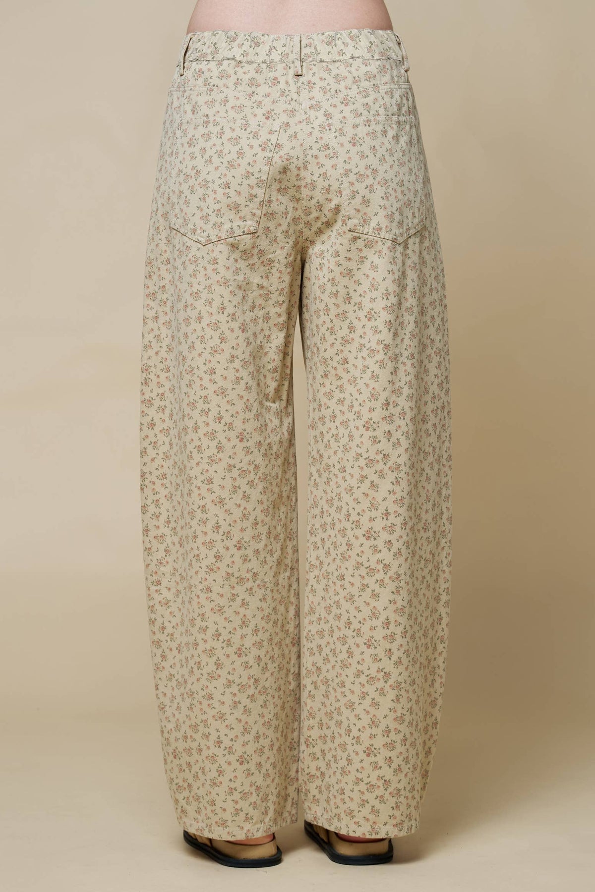 Lalavon Dainty Floral Barrel Pants