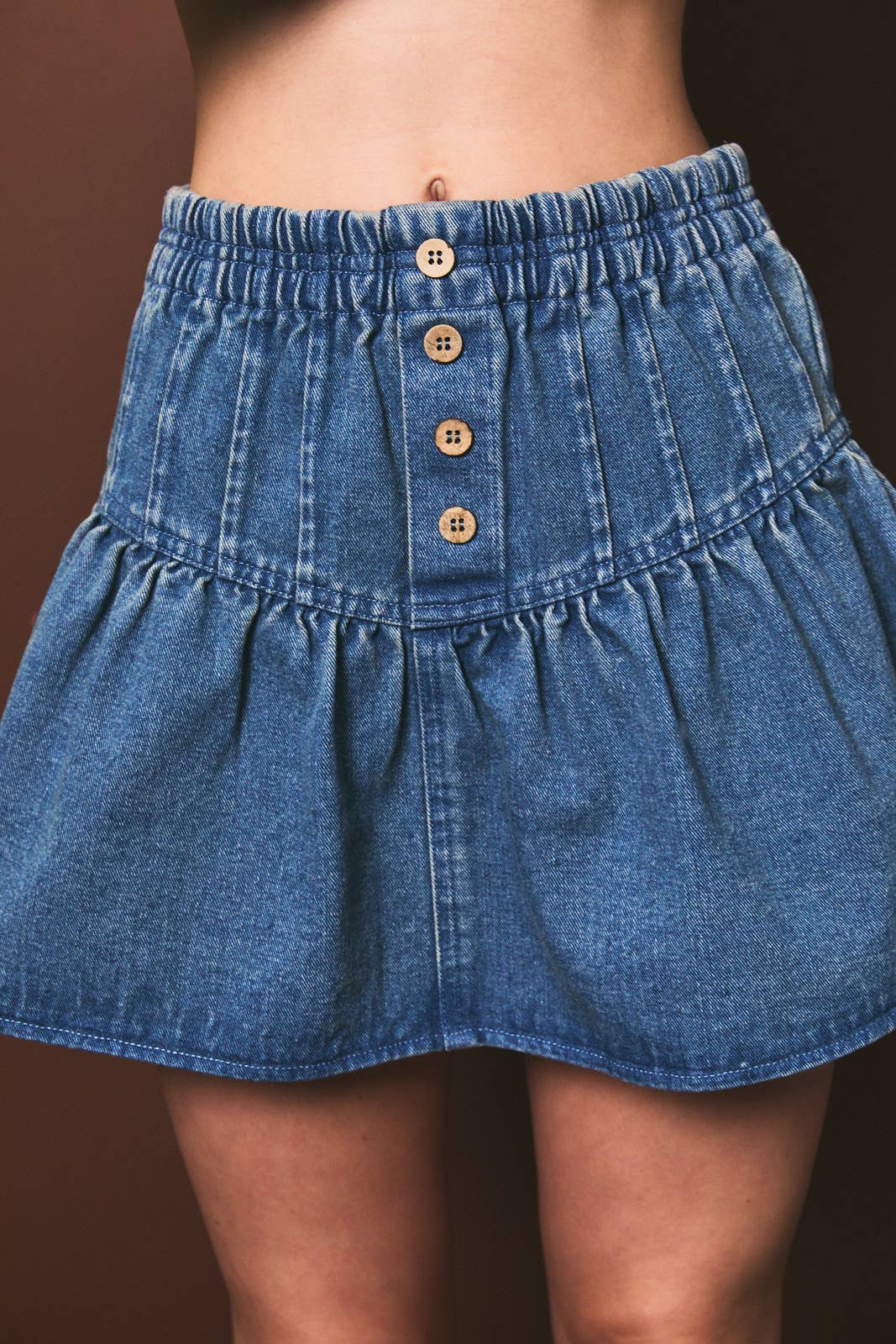 LE LIS - ELASTIC WAIST MINI SKIRT WITH SHORTS INSIDE: DENIM / L